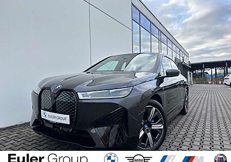 BMW iX xDrive 50 M-Sport HUD Luftfederung AHK-klappbar AH