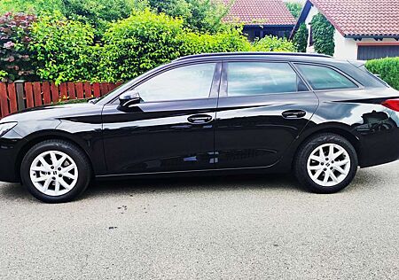Seat Leon Sportstourer 1.0 eTSI DSG Style ACC Garantie