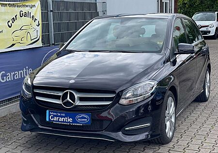 Mercedes-Benz B 180 B-Klasse180/1.Hd/Kamera/Navi/Garantie/HU/AU/Neu