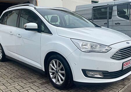 Ford Grand C-Max Titanium 7STZ*AHK*SHZ*LH*LED*NAVI*