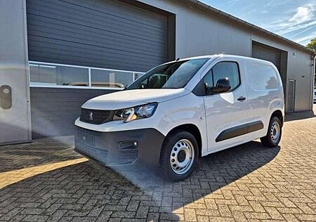 Peugeot Partner 1.5 BlueHDI 102PS 2-Sitzer AHK Klima Radio Apple C