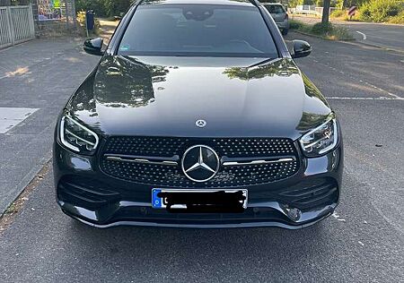 Mercedes-Benz GLC 220 d 4Matic 9G-TRONIC
