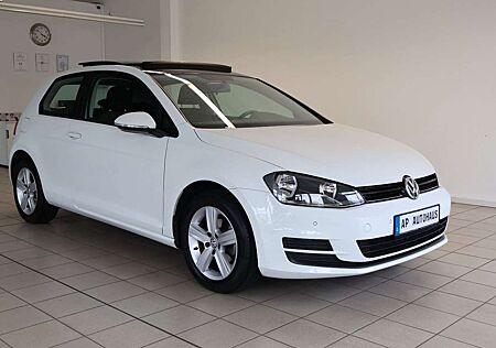 VW Golf Volkswagen VII Lim. Comfortline BMT Panorama Klima