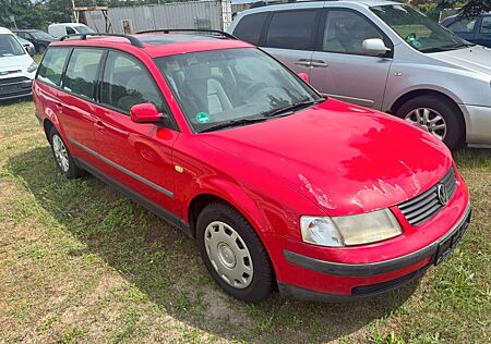 VW Passat Variant Volkswagen TÜV 02.2026