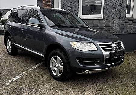 VW Touareg Volkswagen 3.0 V6 TDI DPF Aut. 2.Hd Voll Scheckheft Tüv Neu