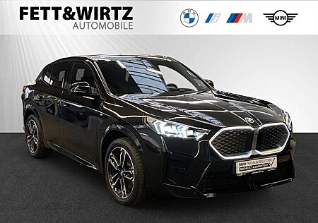 BMW iX2 xDrive30 M Sport|Panorama|Head-Up|H/K