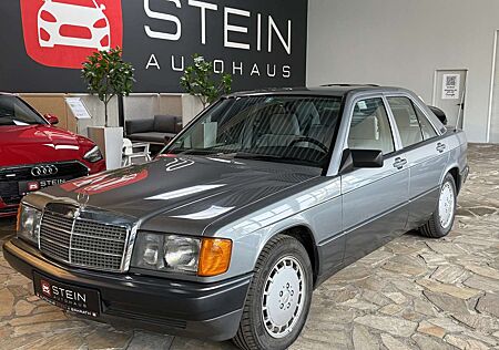 Mercedes-Benz 190 E 2.6 W201 1.Hand Schiebedach Unfallfrei