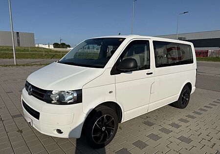 VW T5 Multivan Volkswagen Multivan Startline