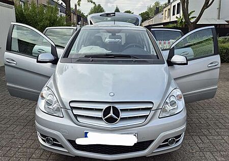 Mercedes-Benz B 200 Autotronic