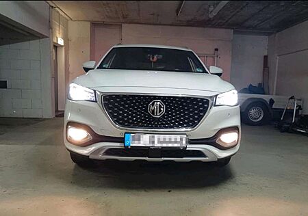 MG EHS PHEV Luxury