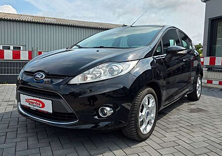 Ford Fiesta 1.6 TDCi DPF Titanium WSS-Heizung SHZ 15"