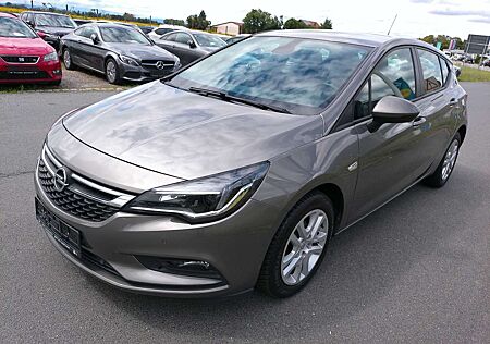 Opel Astra Edition*Klimaautomatik*PDC*