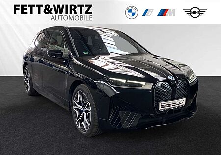 BMW iX xDrive50 PanoSkyLounge|AHK|HarmanKardon