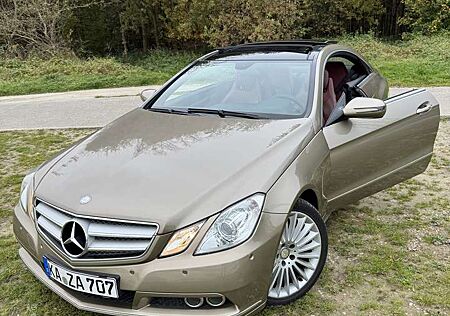 Mercedes-Benz E 350 *TÜV NEU* 8 Reifen, Klima, Leder, Panoramadach,