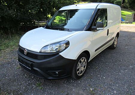 Fiat Doblo 2.Hd./Klima/DAB/AHK/Sortimo/M+S....