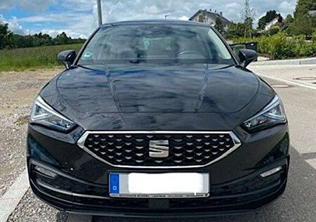 Seat Leon 1.5 TSI ACT Xcellence/ Navi/ACC/LED/Alu