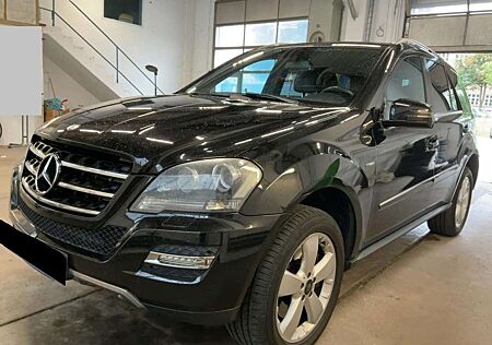 Mercedes-Benz ML 450 CDI *Leder| Navi| Xenon| PDC| AHK*