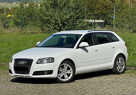Audi A3 Sportback 1.8 TFSI Sportback Ambiente Tüv Neu
