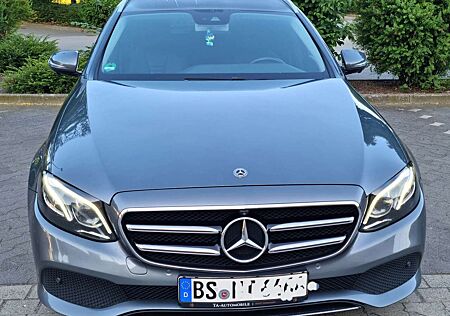 Mercedes-Benz E 400 E-Klasse Diesel 4Matic T 9G-TRONIC