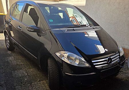 Mercedes-Benz A 150 Elegance Edition 10