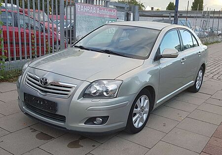 Toyota Avensis 1.8 Executive Liftback