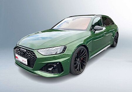 Audi RS4 2.9 TFSI quattro RS Essential Paket D