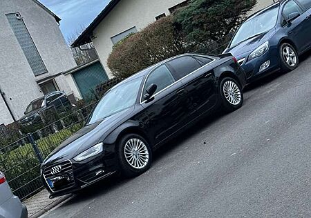 Audi A4 3.0 TDI DPF multitronic Ambition