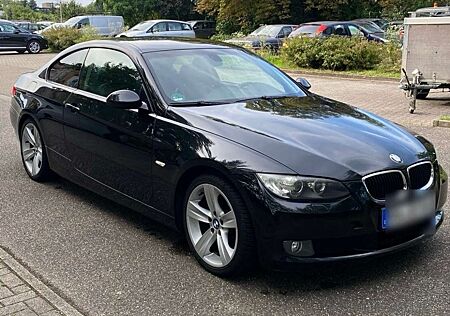 BMW 320i 320 Coupe