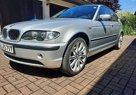 BMW 325xi 325