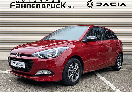 Hyundai i20 Passion Sitzheizung Lenkradheizung