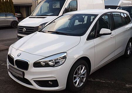 BMW 216 216 d Advantage // AHK // Allwetter // 2. Hand //