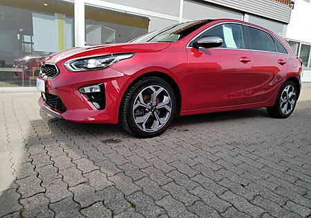 Kia Cee'd Ceed / Platinum Edition