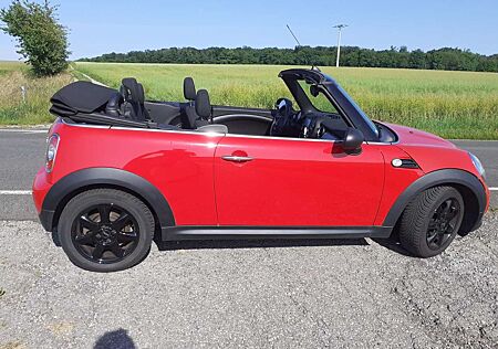 Mini One Cabrio Chili red