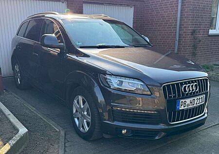 Audi Q7 3.0 TDI DPF quattro tiptronic