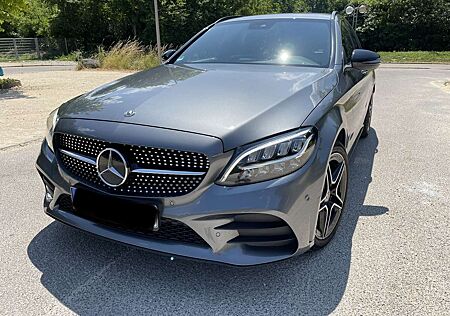 Mercedes-Benz C 220 d 4Matic T 9G-TRONIC AMG Line