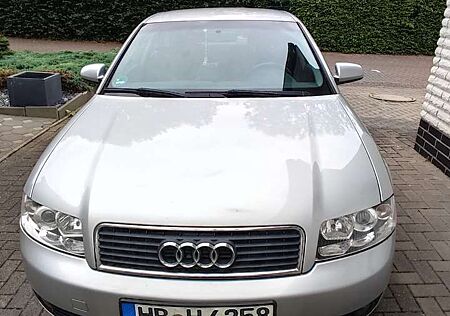 Audi A4 1.6