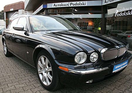 Jaguar XJ 2.7 D XJ6 Executive| Automatik| Navi| Klima