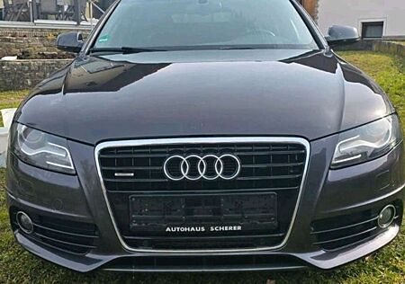 Audi A4 S line Sportpaket / plus quattro
