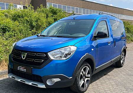 Dacia Dokker Stepway Celebr. TCe 120/1.Hand/Navi/Klima