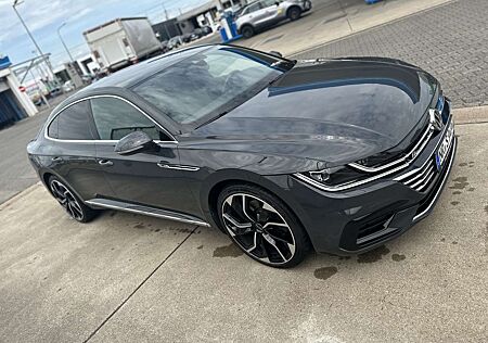 VW Arteon Volkswagen 2.0 TSI DSG R-Line