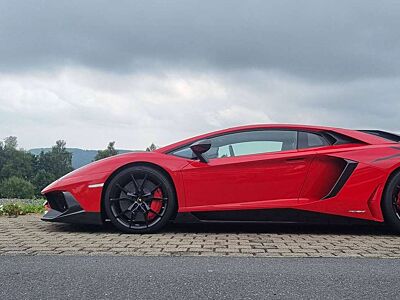 Lamborghini Aventador LP700 SV Clone Glanz Carbon Vollausstattung Neuwertig
