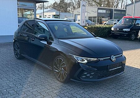 VW Golf Volkswagen VIII 2.0 TDI GTD Black Style IQ.Light Pano