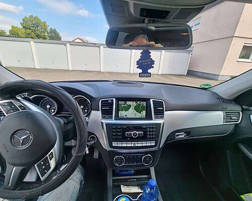 Mercedes-Benz ML 350 BlueTEC 4MATIC 7G-TRONIC