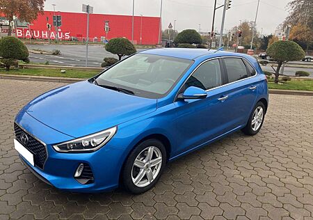 Hyundai i30 1.4 T-GDI Premium; TÜV NEU
