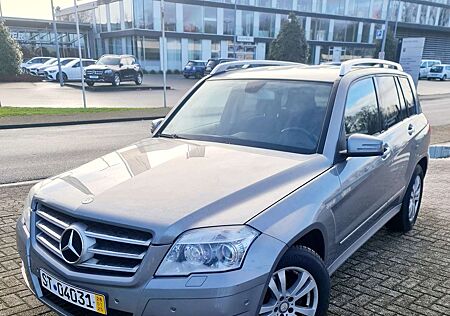 Mercedes-Benz GLK 320 CDI DPF 4Matic 7G-TRONIC Edition 1