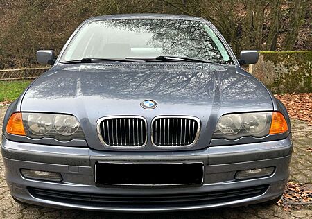 BMW 323i 323 Comfort Edition