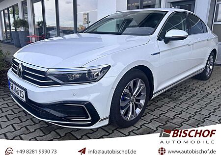 VW Passat Volkswagen Lim. GTE Matrix LED Kamera DAB Navi ACC