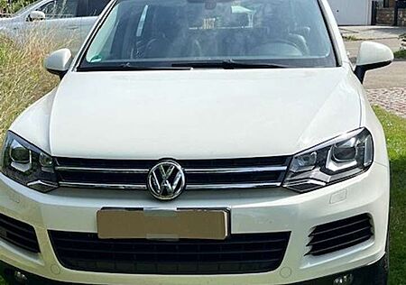 VW Touareg Volkswagen 3.0 V6 TDI Blue Motion DPF Automatik