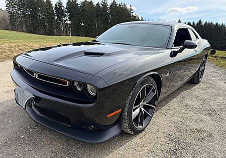 Dodge Challenger R/T Scat Pack 6,4l V8 Unfallfrei - DE