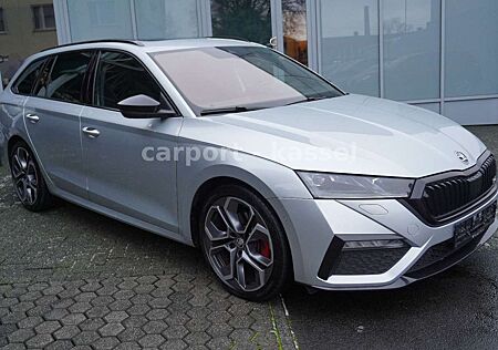 Skoda Octavia Combi RS Plus 4x4 Pano/HuD/Virtual/LED